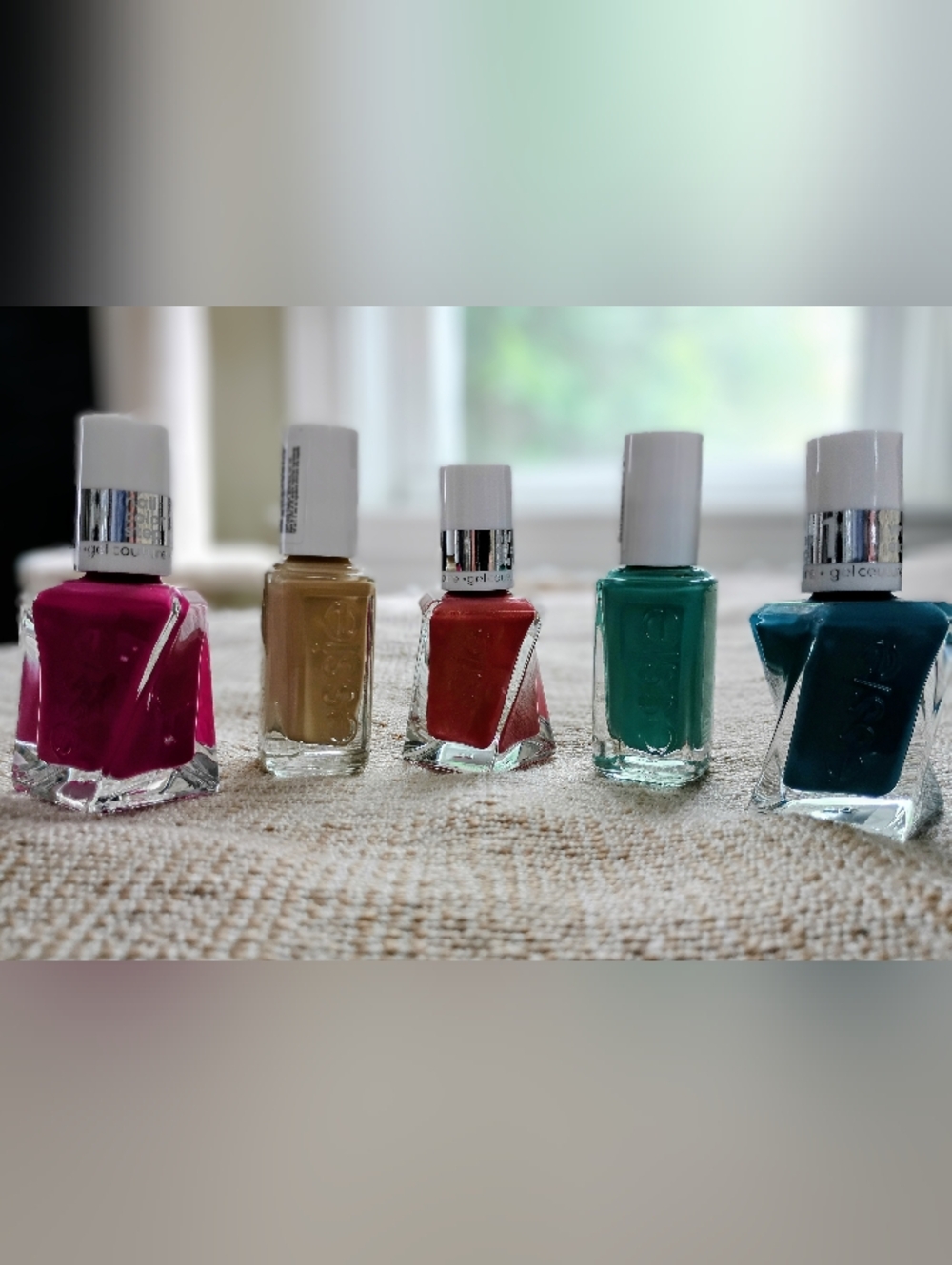 Assorted Essie Polish